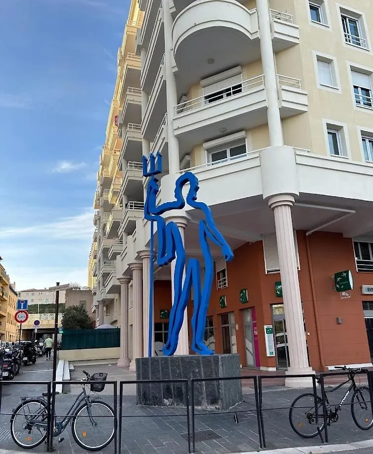 Joli Appartement Au Bord De Mer Nice France